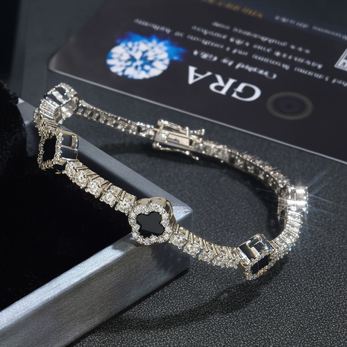 Iced Out Clover Tennis Bracelet Moissanite