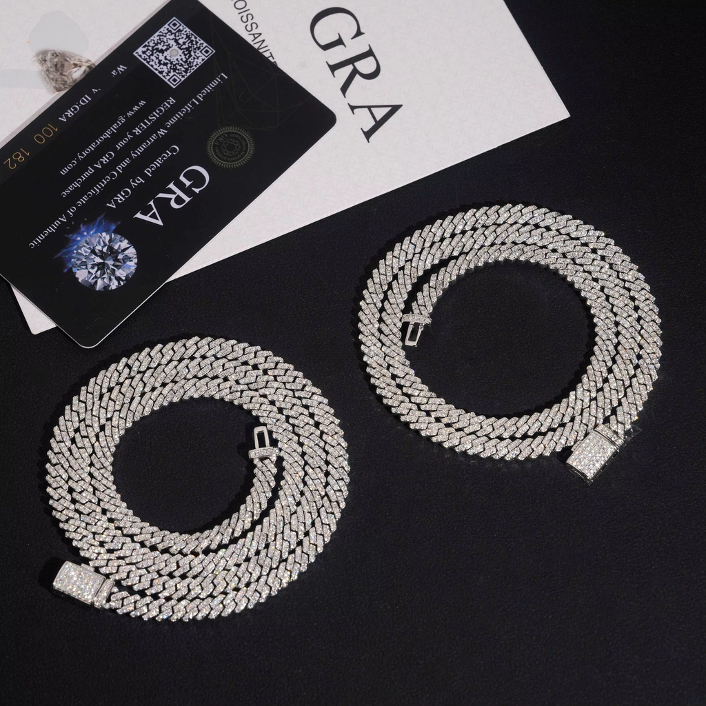 Iced Out Cuban Link Bracelet VVS Moissanite